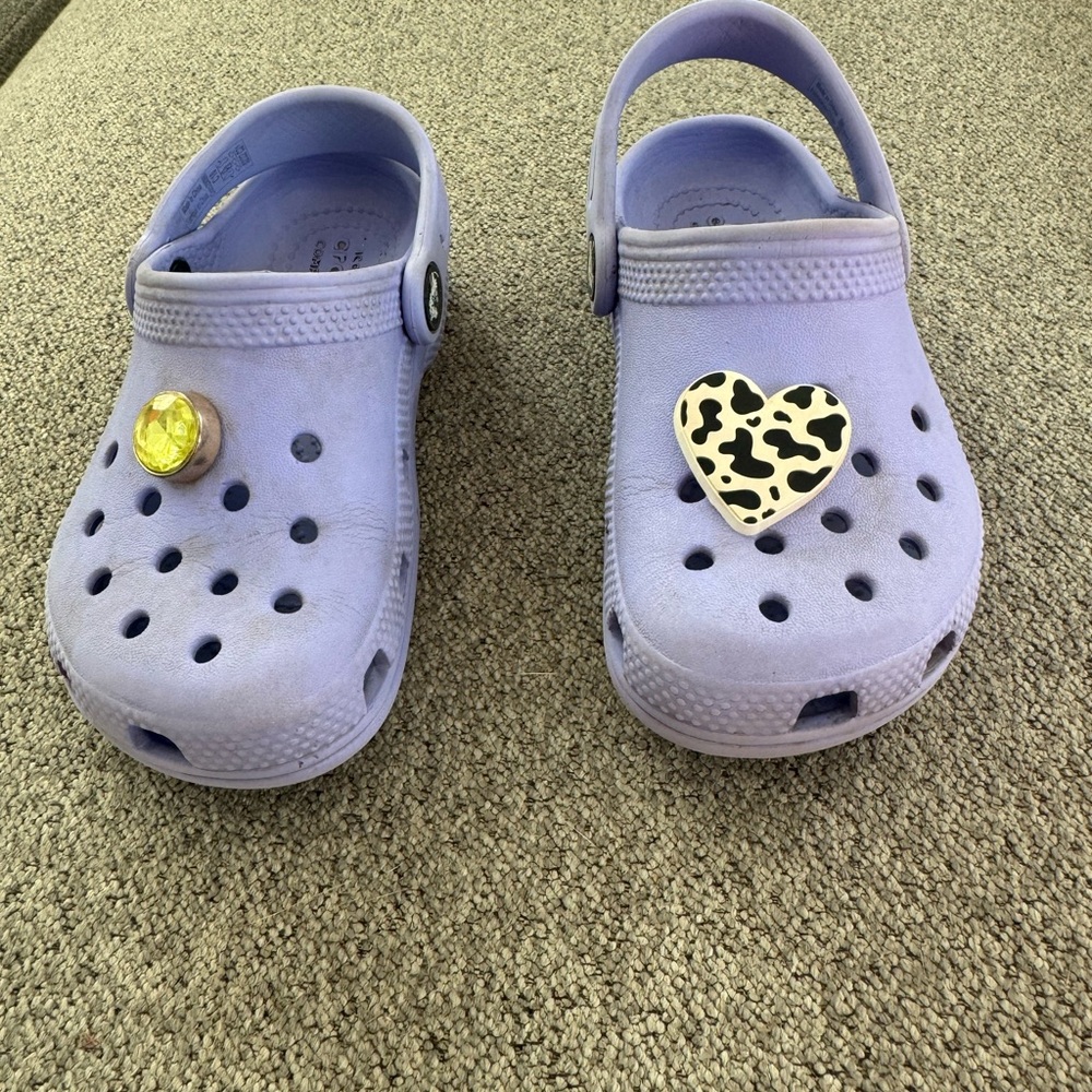 CROCS Kids Lavender Clogs with Charms